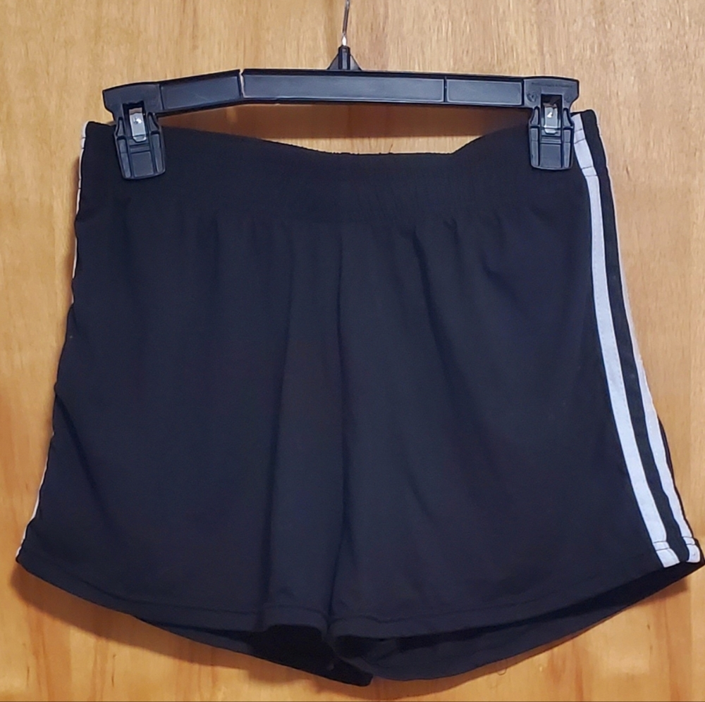 Buzz Women Black Shorts